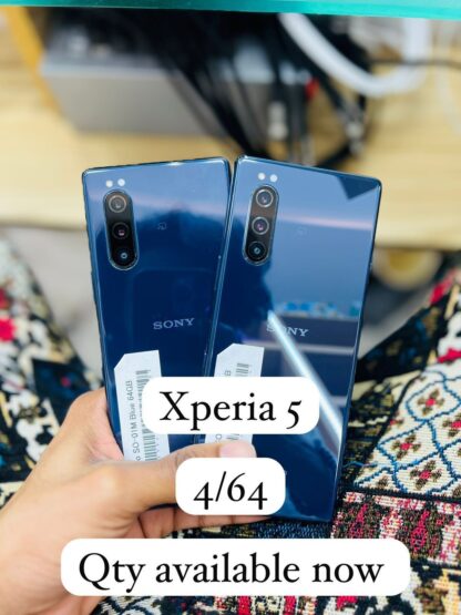 Sony Xperia 5, Used Items