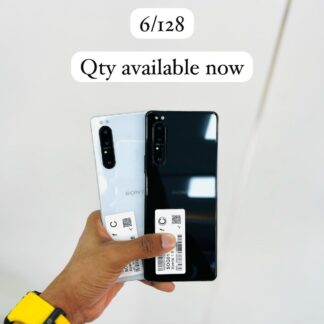 Sony Xperia I Mark ii, Used Items