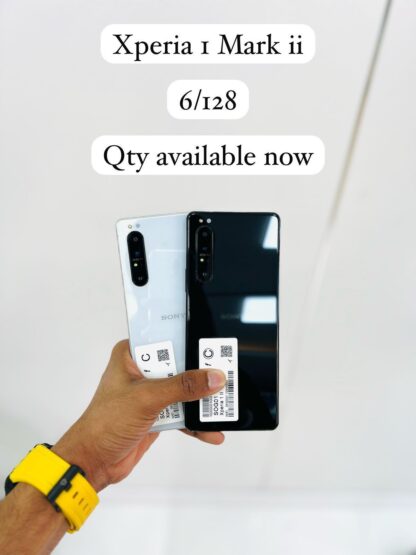 Sony Xperia I Mark ii, Used Items
