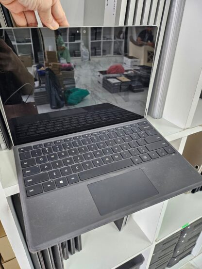 Surface Pro 4, Core i5, Used Items - Image 2