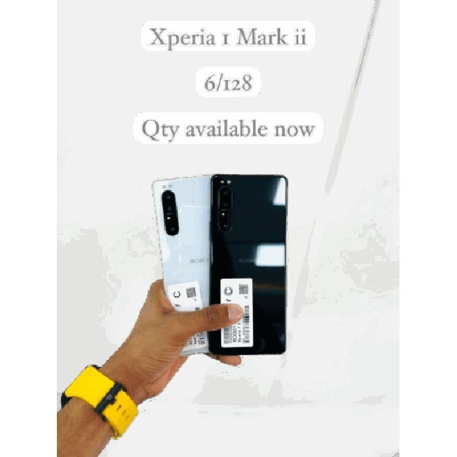 Sony Xperia I Mark ii, Used Items